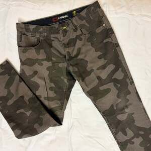 Vintage Camo Hawk Skateboard Camo Jeans